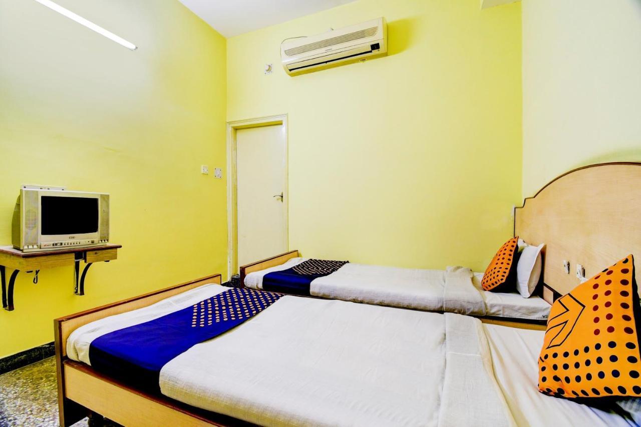 Hotel Spot On 80135 Gopala Residency Dibrugarh Zewnętrze zdjęcie